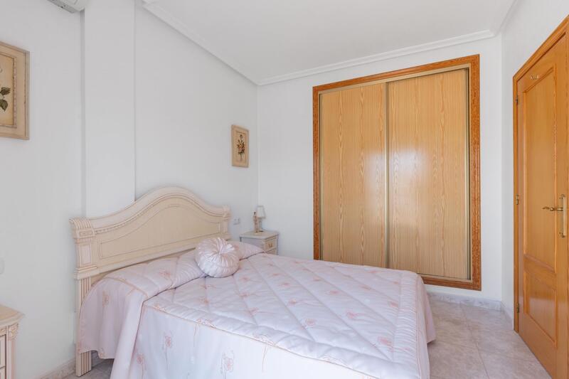 2 Schlafzimmer Duplex zu verkaufen