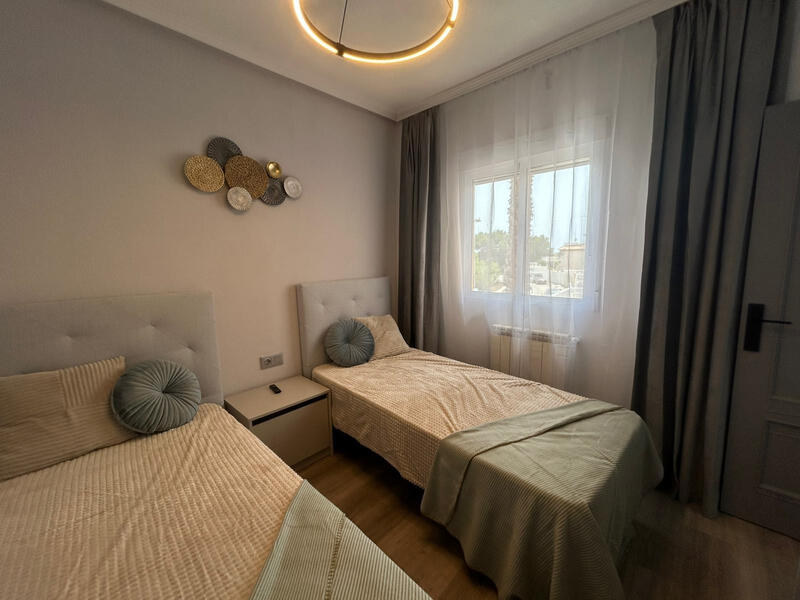 4 slaapkamer Villa Te koop