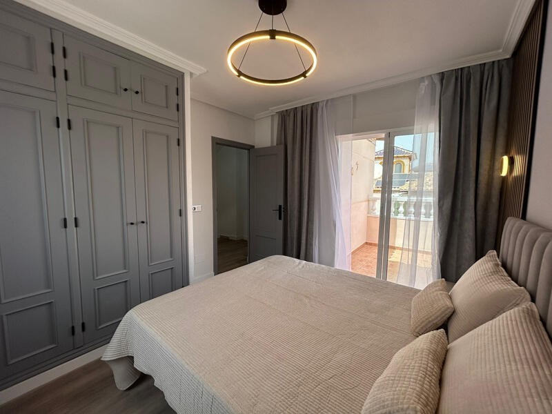 4 slaapkamer Villa Te koop