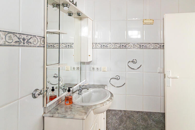 2 Schlafzimmer Stadthaus zu verkaufen