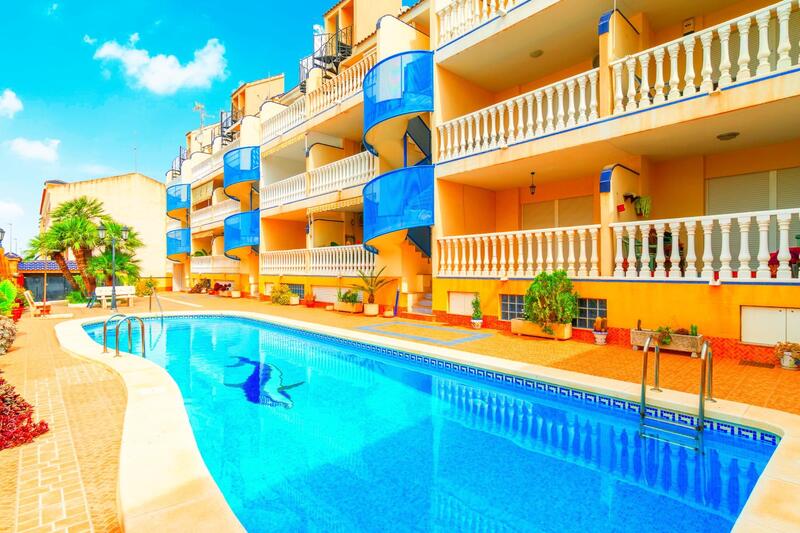 2 bedroom Apartment for sale