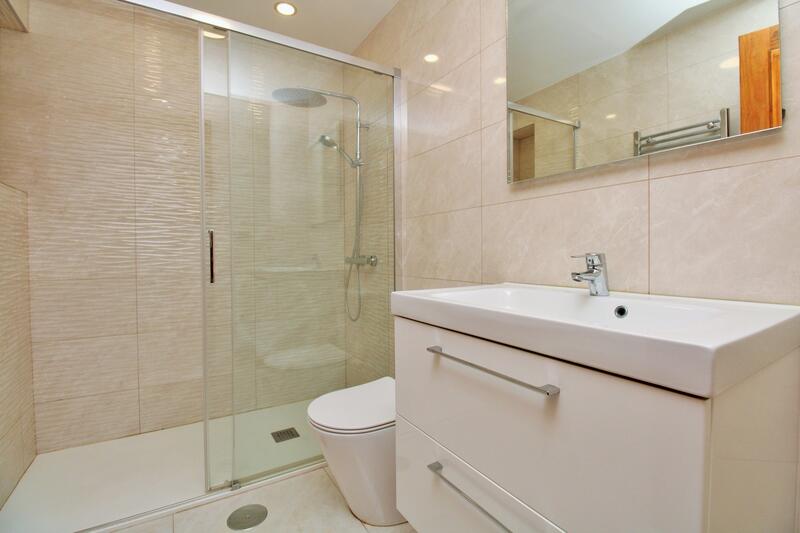 2 slaapkamer Appartement Te koop
