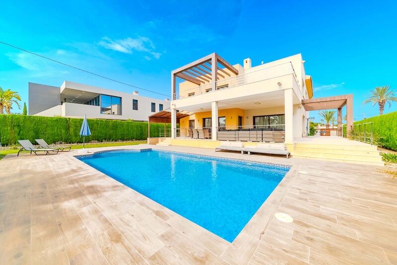 5 chambre Villa à vendre