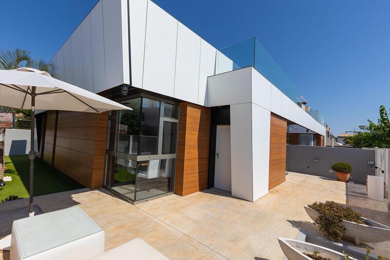 3 Cuarto Villa en venta