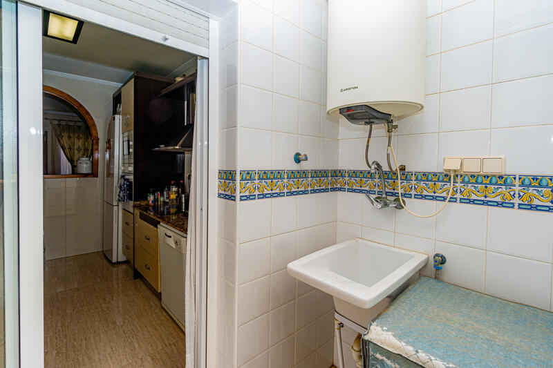 3 sovrum Radhus till salu