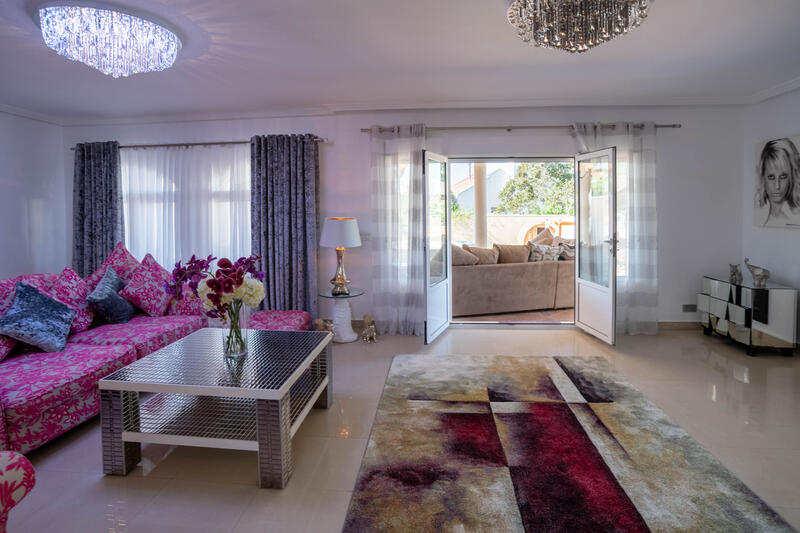 4 slaapkamer Villa Te koop