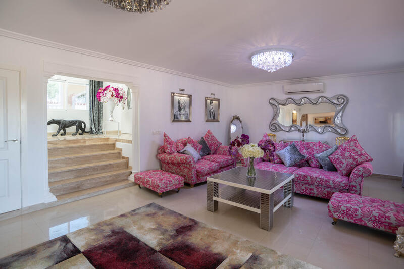 4 slaapkamer Villa Te koop