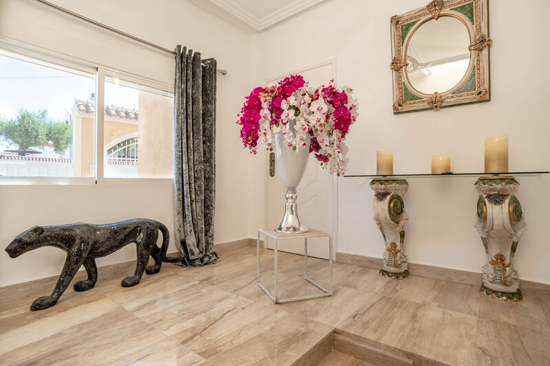 4 slaapkamer Villa Te koop
