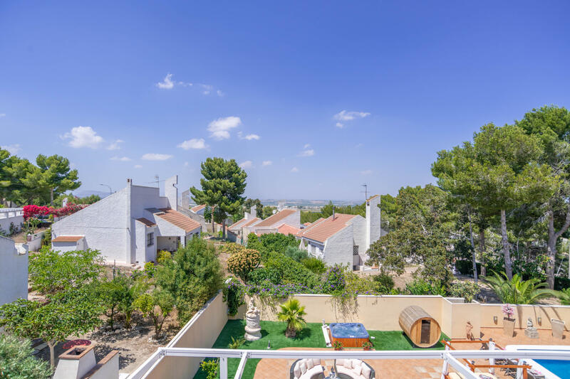 4 slaapkamer Villa Te koop