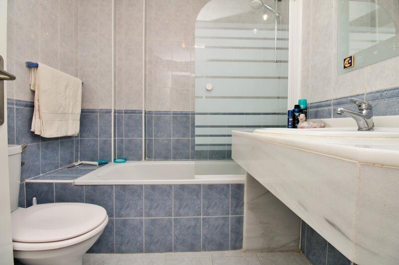 3 Schlafzimmer Stadthaus zu verkaufen
