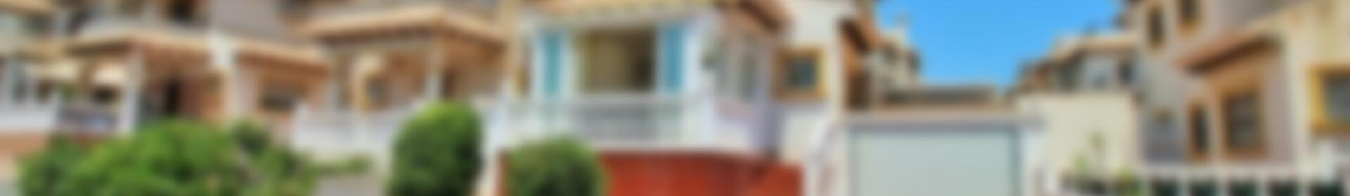 2 bedroom Townhouse for sale