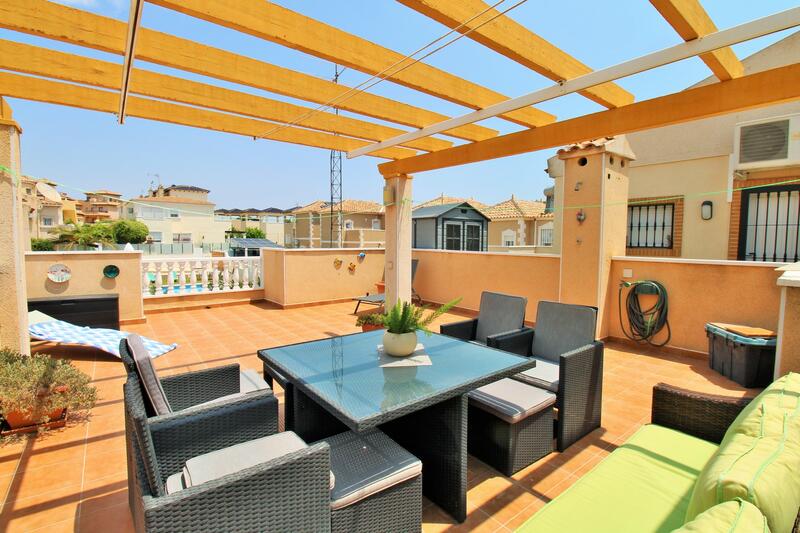 Villa for sale in Villamartin, Alicante