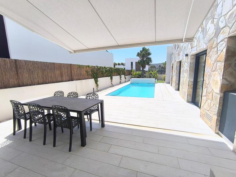 3 slaapkamer Villa Te koop