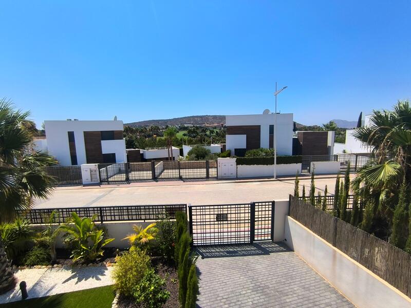 3 slaapkamer Villa Te koop