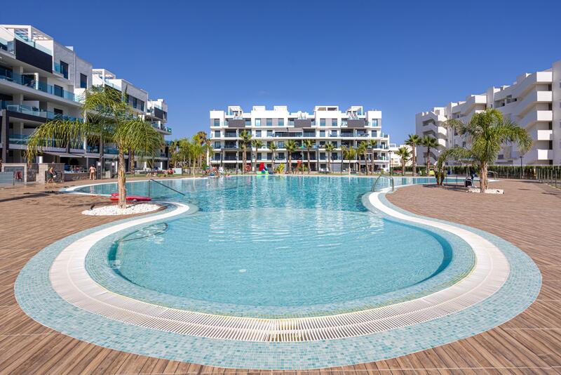 Apartment for sale in Guardamar del Segura, Alicante