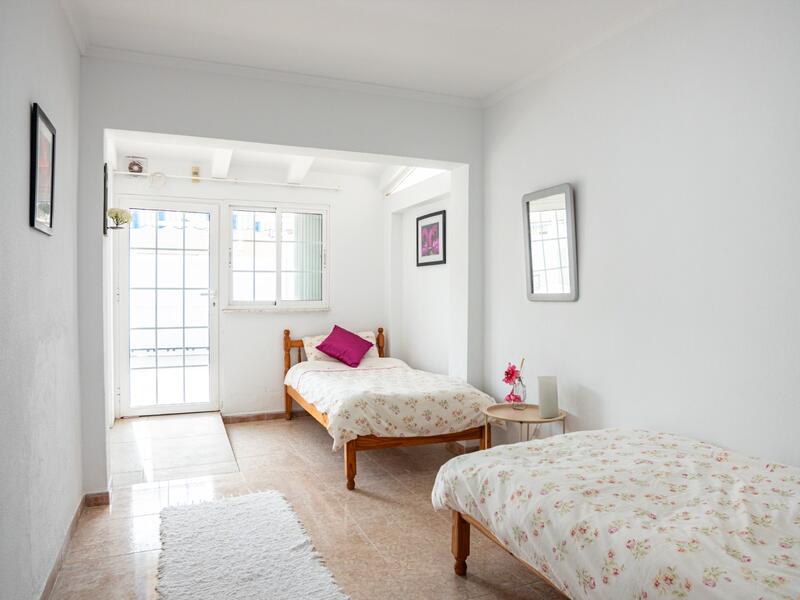 2 Cuarto Villa en venta
