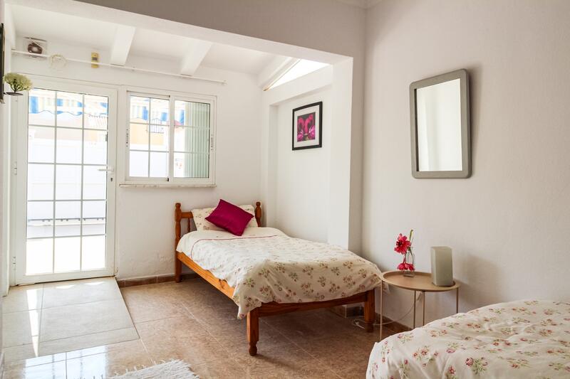 2 Cuarto Villa en venta