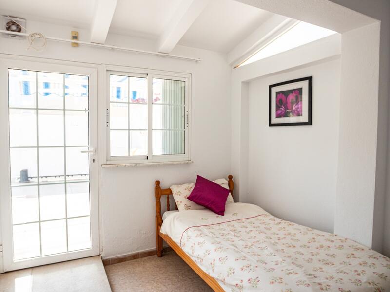 2 Cuarto Villa en venta
