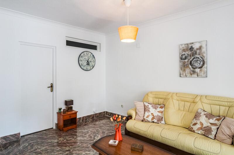 2 Cuarto Villa en venta