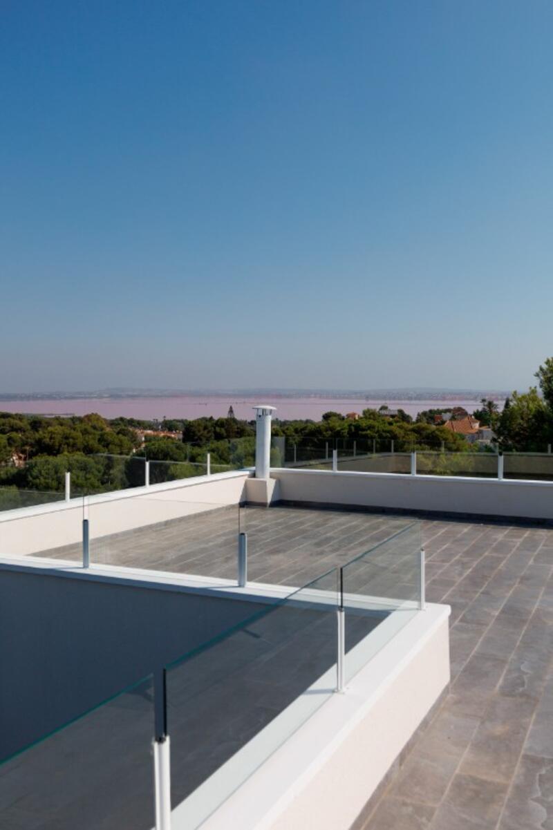 6 bedroom Villa for sale