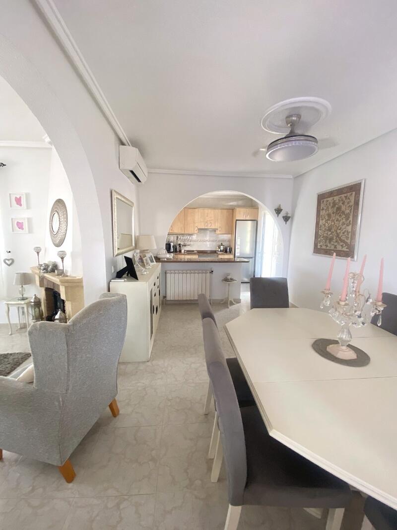2 slaapkamer Villa Te koop
