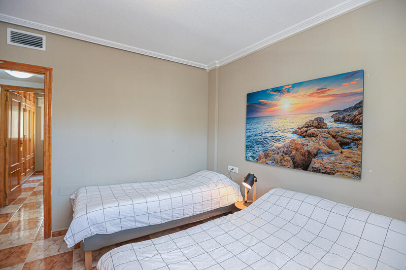 2 slaapkamer Appartement Te koop