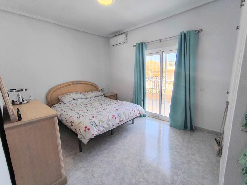 3 Schlafzimmer Stadthaus zu verkaufen