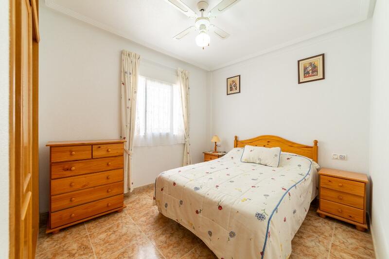 2 bedroom Townhouse for sale