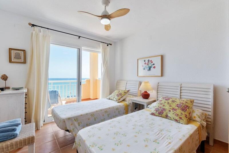 3 bedroom Townhouse for sale