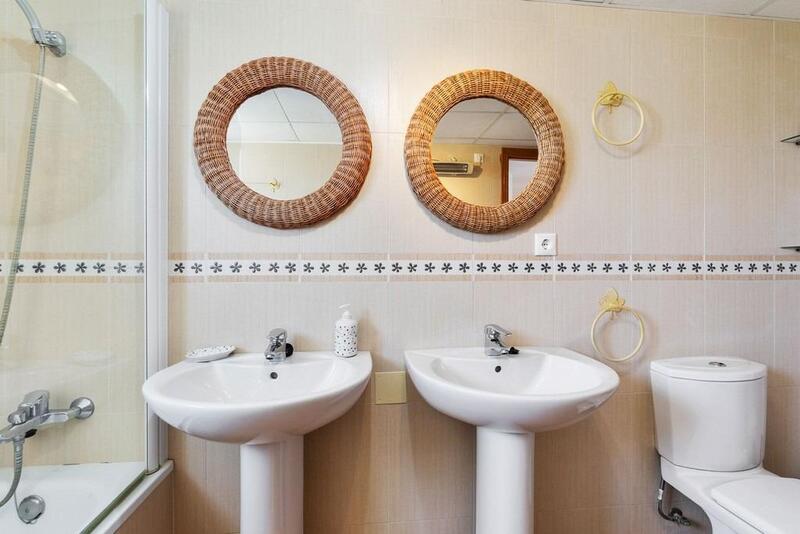 3 bedroom Townhouse for sale