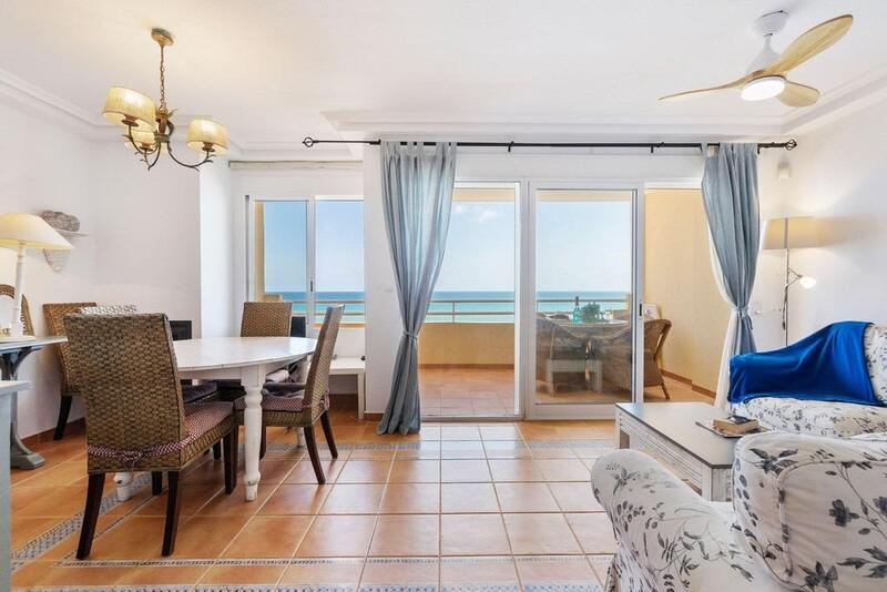 3 bedroom Townhouse for sale