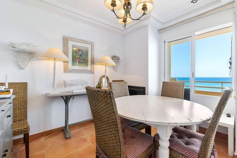 3 bedroom Townhouse for sale