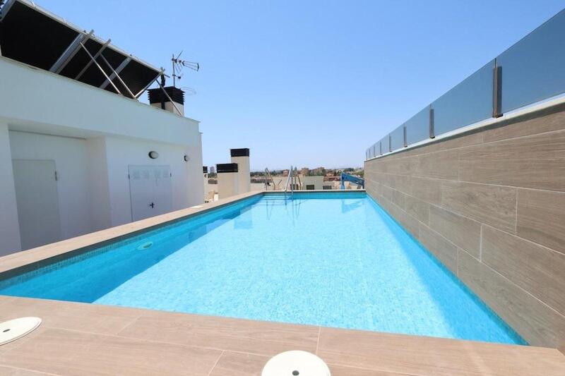 2 bedroom Apartment for sale