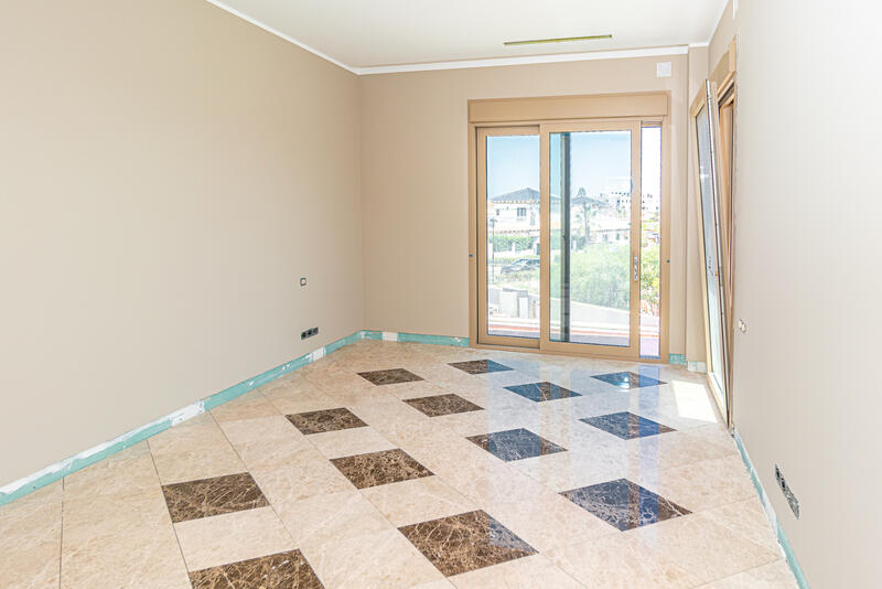 5 Cuarto Villa en venta