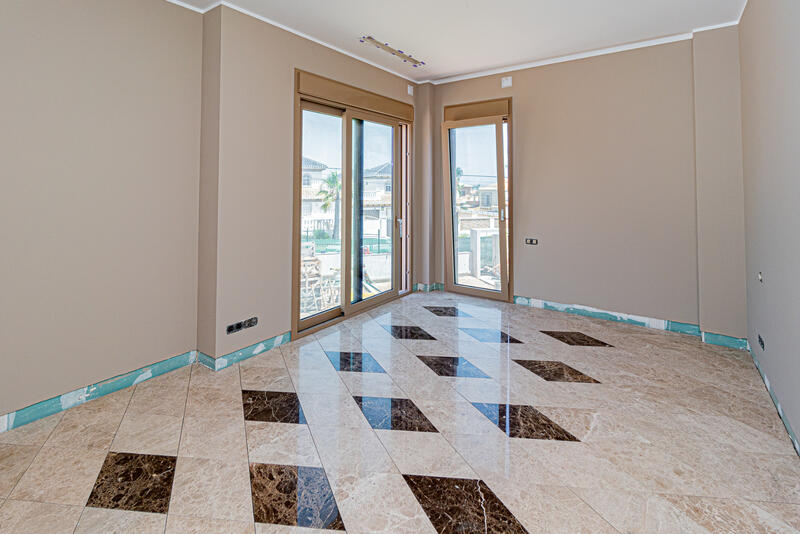 5 Cuarto Villa en venta