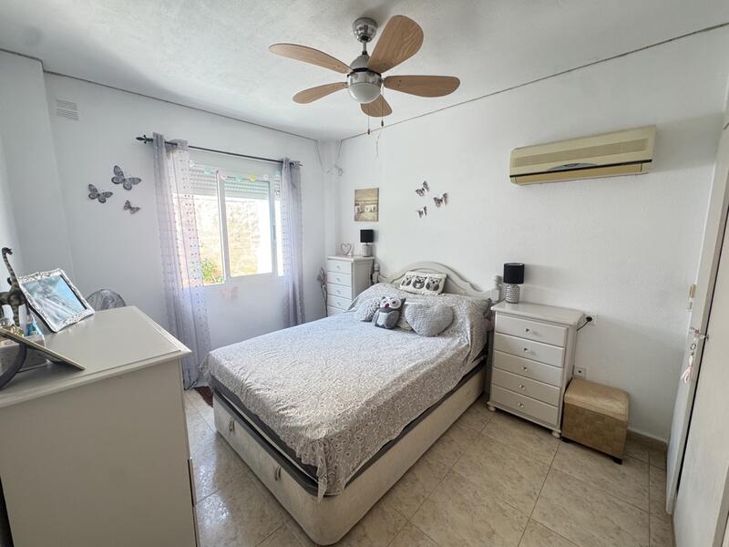 4 slaapkamer Villa Te koop
