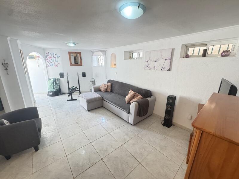 4 slaapkamer Villa Te koop