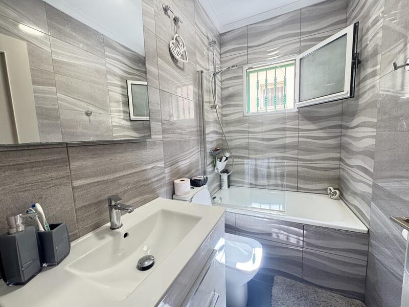 4 slaapkamer Villa Te koop