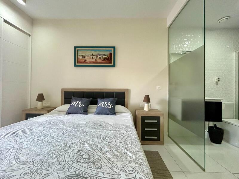 2 slaapkamer Appartement Te koop