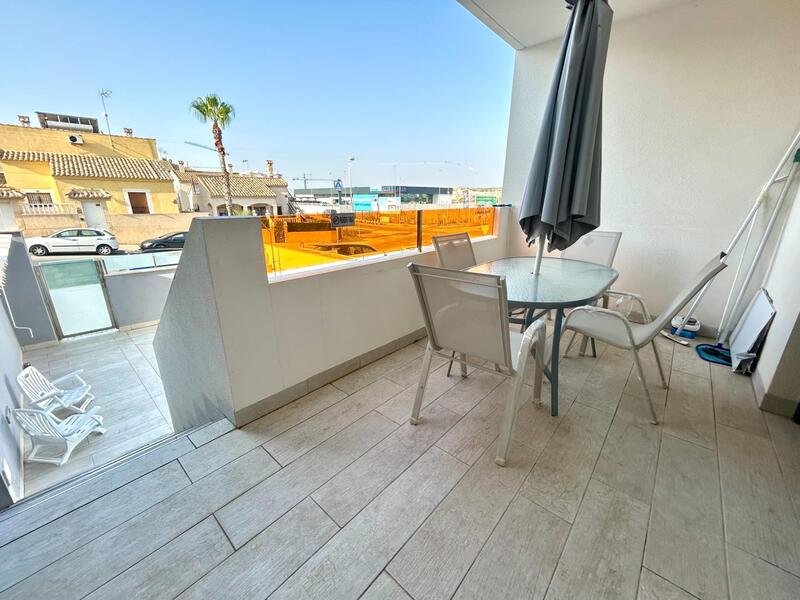 2 slaapkamer Appartement Te koop