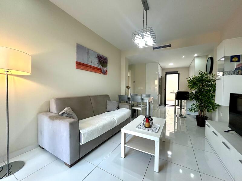 2 slaapkamer Appartement Te koop
