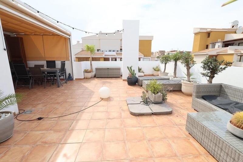2 slaapkamer Appartement Te koop