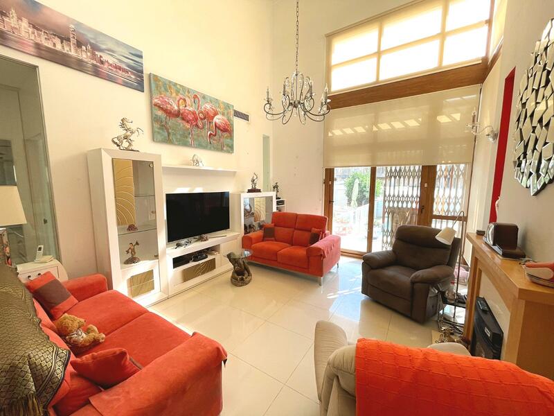 3 Cuarto Adosado en venta