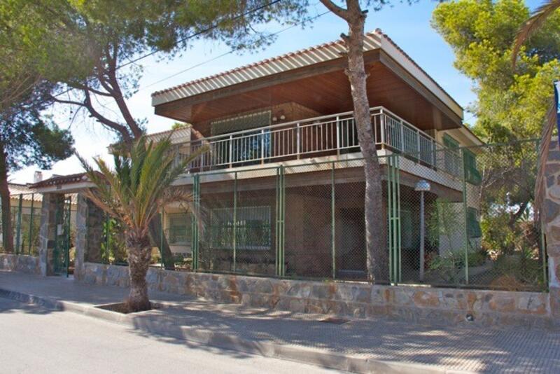 Villa till salu i Orihuela Costa, Alicante