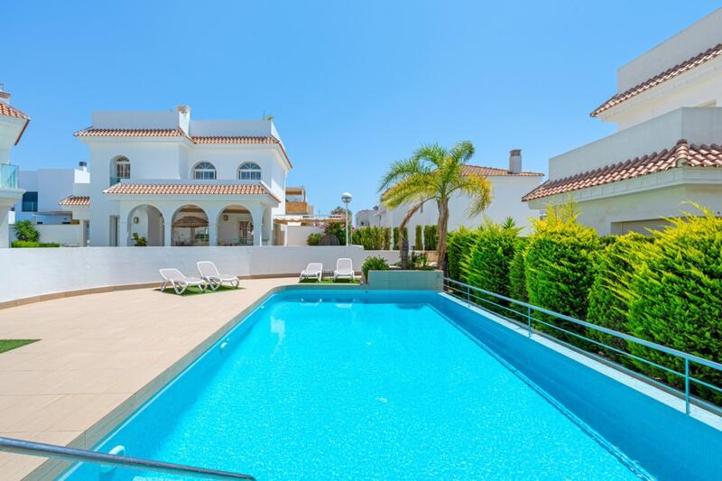 3 bedroom Villa for sale