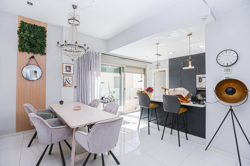 5 bedroom Villa for sale
