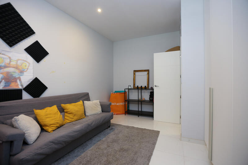 5 bedroom Villa for sale