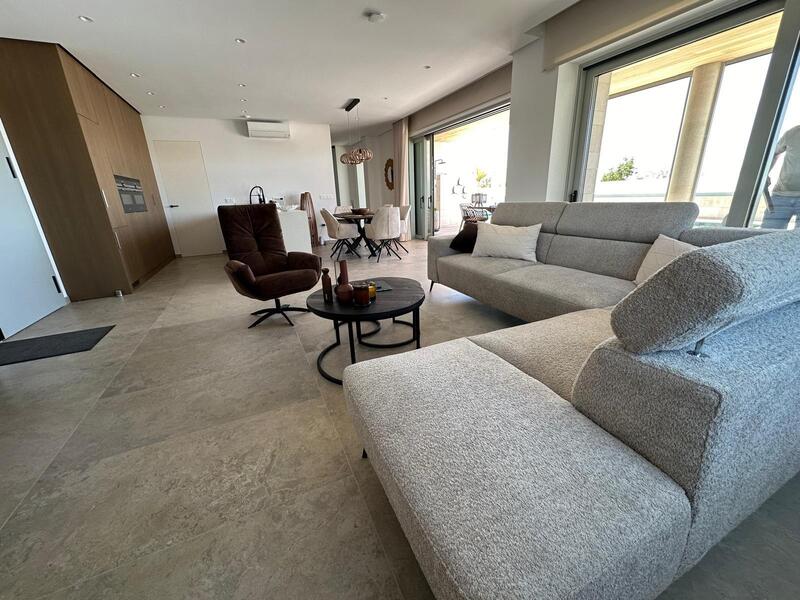 4 bedroom Villa for sale
