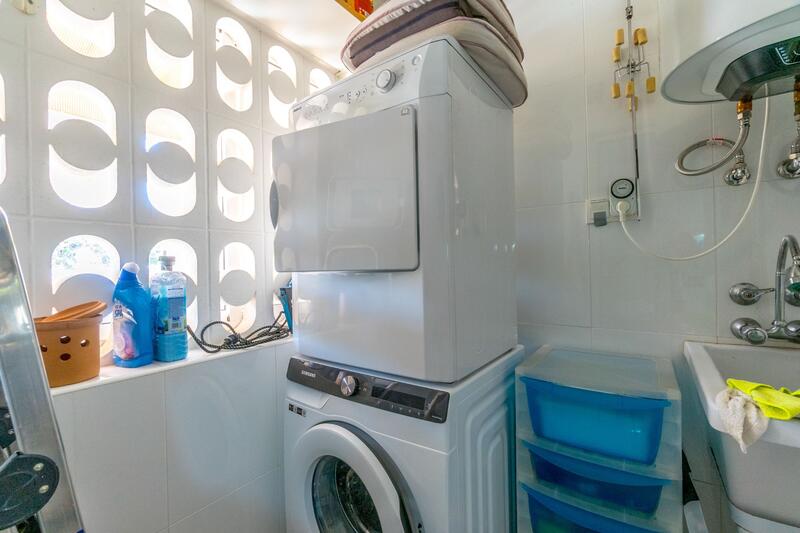 3 bedroom Townhouse for sale