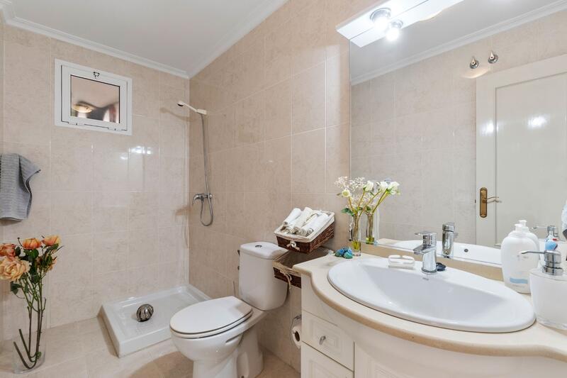 3 bedroom Townhouse for sale